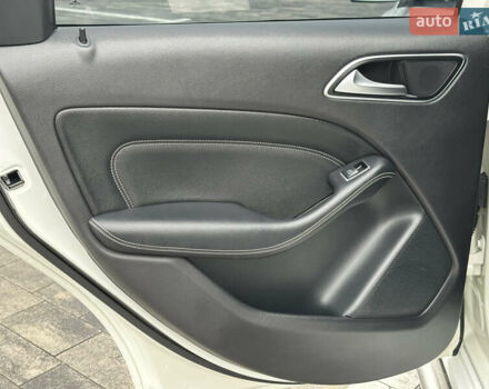 Белый Мерседес Б-класс, объемом двигателя 2.2 л и пробегом 192 тыс. км за 14600 $, фото 34 на Automoto.ua