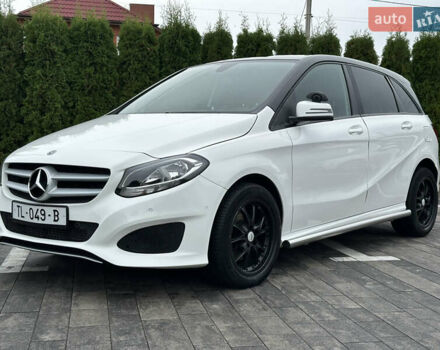 Белый Мерседес Б-класс, объемом двигателя 2.2 л и пробегом 192 тыс. км за 14600 $, фото 4 на Automoto.ua