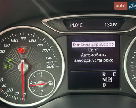 Белый Мерседес Б-класс, объемом двигателя 2.2 л и пробегом 192 тыс. км за 14600 $, фото 51 на Automoto.ua