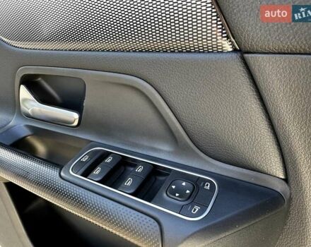 Білий Мерседес Б-клас, об'ємом двигуна 2 л та пробігом 331 тис. км за 19800 $, фото 46 на Automoto.ua