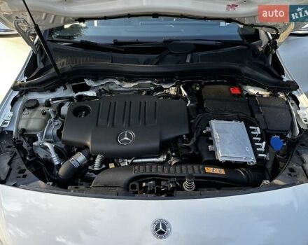 Білий Мерседес Б-клас, об'ємом двигуна 2 л та пробігом 331 тис. км за 19800 $, фото 61 на Automoto.ua