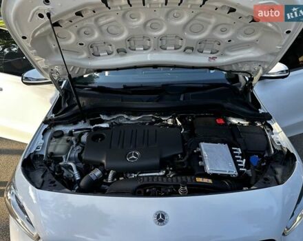 Білий Мерседес Б-клас, об'ємом двигуна 2 л та пробігом 331 тис. км за 19800 $, фото 60 на Automoto.ua