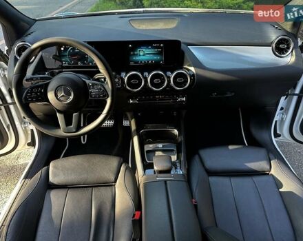 Білий Мерседес Б-клас, об'ємом двигуна 2 л та пробігом 331 тис. км за 19800 $, фото 33 на Automoto.ua