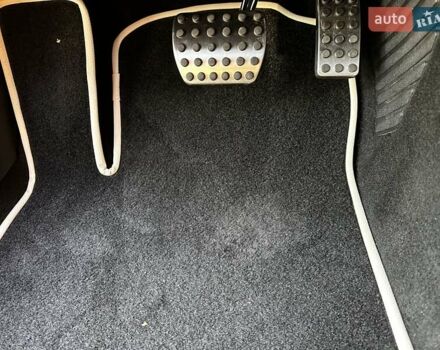 Білий Мерседес Б-клас, об'ємом двигуна 2 л та пробігом 331 тис. км за 19800 $, фото 31 на Automoto.ua