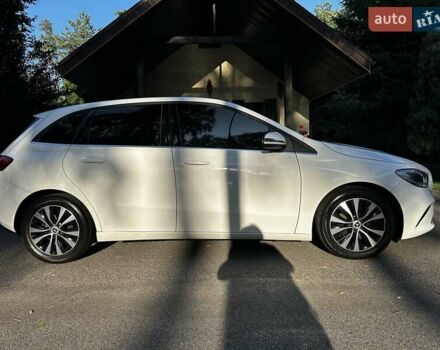 Білий Мерседес Б-клас, об'ємом двигуна 2 л та пробігом 331 тис. км за 19800 $, фото 7 на Automoto.ua