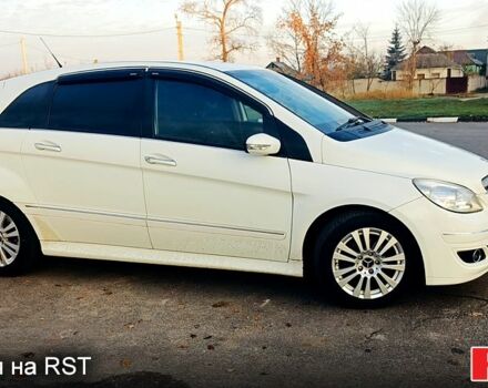 Білий Мерседес Б-клас, об'ємом двигуна 1.7 л та пробігом 210 тис. км за 6800 $, фото 4 на Automoto.ua