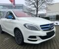 Белый Мерседес Б-класс, объемом двигателя 0 л и пробегом 70 тыс. км за 25000 $, фото 1 на Automoto.ua