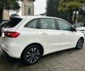 Білий Мерседес Б-клас, об'ємом двигуна 2 л та пробігом 45 тис. км за 8900 $, фото 2 на Automoto.ua