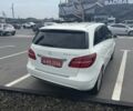 Белый Мерседес Б-класс, объемом двигателя 0 л и пробегом 118 тыс. км за 9200 $, фото 3 на Automoto.ua