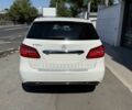 Мерседес Б-класс 2016 в Одессе на Automoto.ua Белый Мерседес Б-класс, объемом двигателя 1.5 л и пробегом 80 тыс. км за 6000 $, фото 4 на Automoto.ua