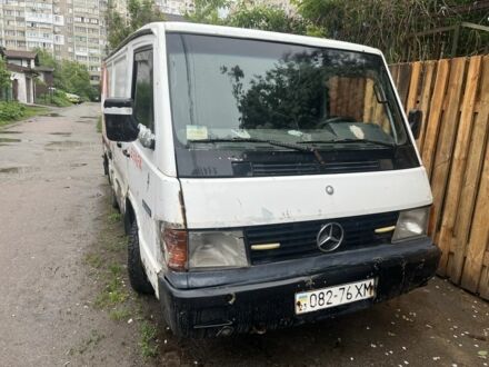 Мерседес Б-класс 1995 в Киеве на Automoto.ua Белый Мерседес Б-класс, объемом двигателя 0 л и пробегом 320 тыс. км за 1200 $, фото 1 на Automoto.ua
