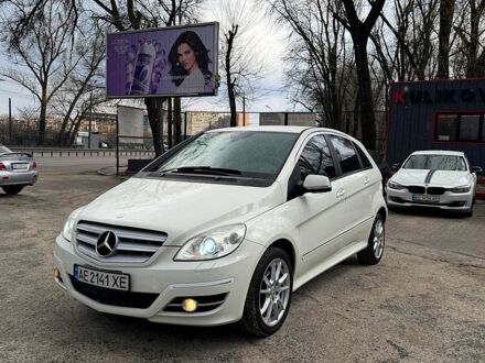 Білий Мерседес Б-клас, об'ємом двигуна 1.7 л та пробігом 118 тис. км за 8999 $, фото 1 на Automoto.ua