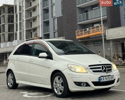 Белый Мерседес Б-класс, объемом двигателя 1.7 л и пробегом 99 тыс. км за 7700 $, фото 1 на Automoto.ua