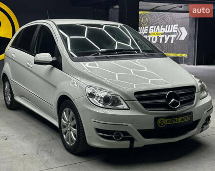 Білий Мерседес Б-клас, об'ємом двигуна 1.7 л та пробігом 124 тис. км за 8100 $, фото 1 на Automoto.ua