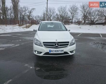 Белый Мерседес Б-класс, объемом двигателя 1.8 л и пробегом 230 тыс. км за 11500 $, фото 1 на Automoto.ua