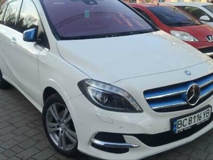 Білий Мерседес Б-клас, об'ємом двигуна 0 л та пробігом 90 тис. км за 11200 $, фото 1 на Automoto.ua