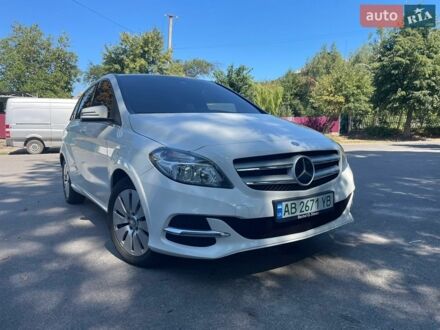 Білий Мерседес Б-клас, об'ємом двигуна 0 л та пробігом 126 тис. км за 11800 $, фото 1 на Automoto.ua