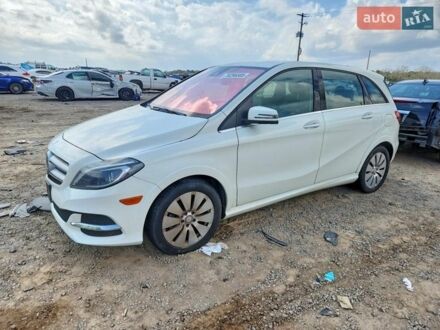 Білий Мерседес Б-клас, об'ємом двигуна 0 л та пробігом 45 тис. км за 3500 $, фото 1 на Automoto.ua