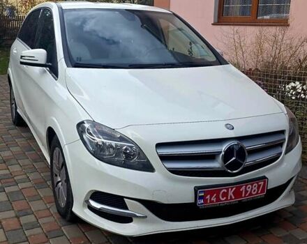 Білий Мерседес Б-клас, об'ємом двигуна 0 л та пробігом 70 тис. км за 10700 $, фото 1 на Automoto.ua