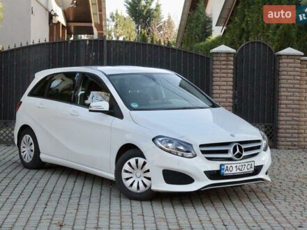 Белый Мерседес Б-класс, объемом двигателя 1.5 л и пробегом 178 тыс. км за 14500 $, фото 1 на Automoto.ua