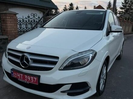 Белый Мерседес Б-класс, объемом двигателя 0 л и пробегом 91 тыс. км за 13000 $, фото 1 на Automoto.ua