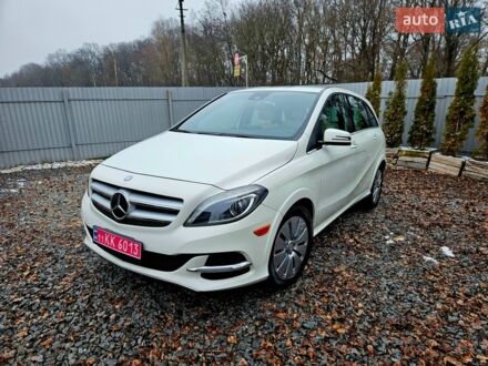 Білий Мерседес Б-клас, об'ємом двигуна 0 л та пробігом 179 тис. км за 9150 $, фото 1 на Automoto.ua