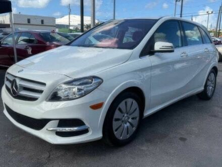 Білий Мерседес Б-клас, об'ємом двигуна 0 л та пробігом 79 тис. км за 7000 $, фото 1 на Automoto.ua