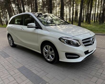 Білий Мерседес Б-клас, об'ємом двигуна 2 л та пробігом 47 тис. км за 7800 $, фото 1 на Automoto.ua