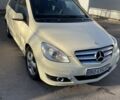 Бежевый Мерседес Б-класс, объемом двигателя 2 л и пробегом 285 тыс. км за 5600 $, фото 1 на Automoto.ua