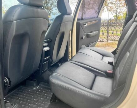 Бежевый Мерседес Б-класс, объемом двигателя 2 л и пробегом 199 тыс. км за 7500 $, фото 10 на Automoto.ua