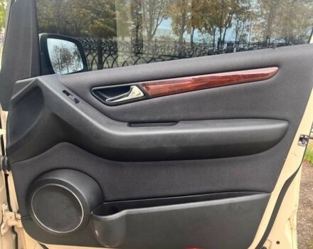 Бежевый Мерседес Б-класс, объемом двигателя 2 л и пробегом 199 тыс. км за 7500 $, фото 12 на Automoto.ua