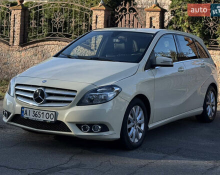 Бежевий Мерседес Б-клас, об'ємом двигуна 1.5 л та пробігом 318 тис. км за 10500 $, фото 2 на Automoto.ua