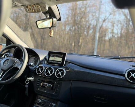 Бежевий Мерседес Б-клас, об'ємом двигуна 1.5 л та пробігом 318 тис. км за 10500 $, фото 14 на Automoto.ua