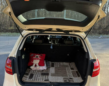 Бежевий Мерседес Б-клас, об'ємом двигуна 1.5 л та пробігом 318 тис. км за 10500 $, фото 17 на Automoto.ua