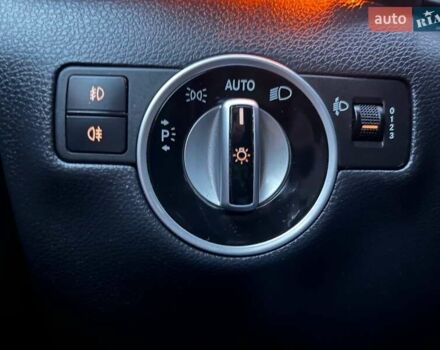 Бежевый Мерседес Б-класс, объемом двигателя 1.46 л и пробегом 318 тыс. км за 10790 $, фото 16 на Automoto.ua