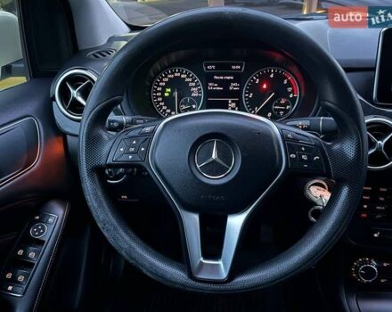 Бежевый Мерседес Б-класс, объемом двигателя 1.46 л и пробегом 318 тыс. км за 10790 $, фото 14 на Automoto.ua