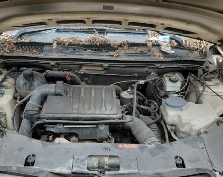 Бежевый Мерседес Б-класс, объемом двигателя 1.99 л и пробегом 300 тыс. км за 1850 $, фото 5 на Automoto.ua