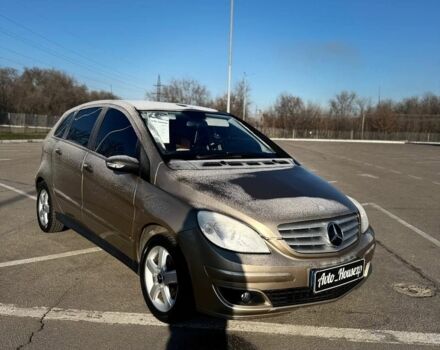 Бежевый Мерседес Б-класс, объемом двигателя 0 л и пробегом 160 тыс. км за 5900 $, фото 1 на Automoto.ua