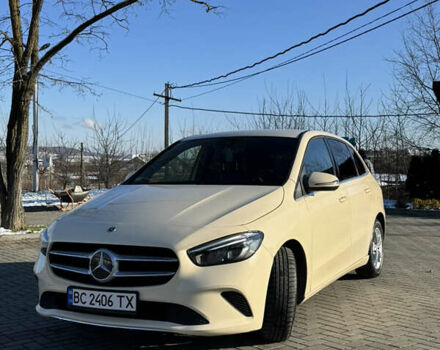 Бежевый Мерседес Б-класс, объемом двигателя 1.5 л и пробегом 206 тыс. км за 17800 $, фото 1 на Automoto.ua