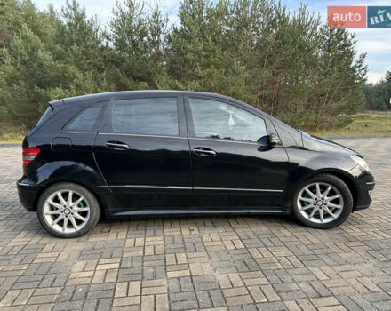 Черный Мерседес Б-класс, объемом двигателя 2 л и пробегом 315 тыс. км за 6900 $, фото 3 на Automoto.ua