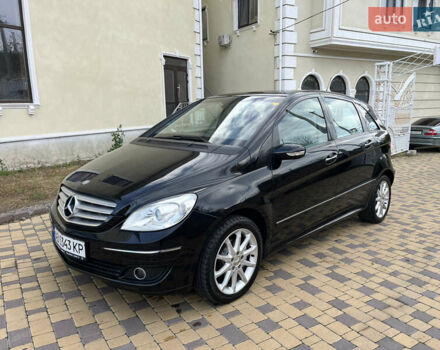 Черный Мерседес Б-класс, объемом двигателя 2.03 л и пробегом 230 тыс. км за 6150 $, фото 10 на Automoto.ua