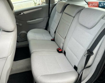 Чорний Мерседес Б-клас, об'ємом двигуна 2.03 л та пробігом 230 тис. км за 6400 $, фото 47 на Automoto.ua