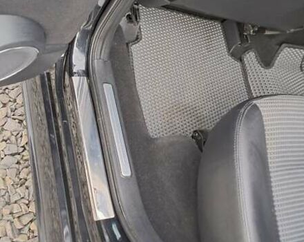 Черный Мерседес Б-класс, объемом двигателя 1.7 л и пробегом 234 тыс. км за 6000 $, фото 26 на Automoto.ua