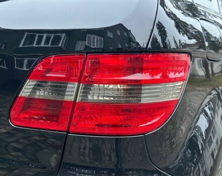 Черный Мерседес Б-класс, объемом двигателя 2 л и пробегом 193 тыс. км за 7700 $, фото 7 на Automoto.ua