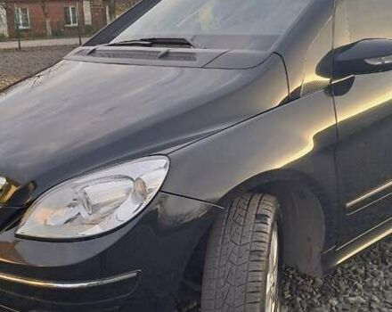 Черный Мерседес Б-класс, объемом двигателя 1.7 л и пробегом 234 тыс. км за 6000 $, фото 18 на Automoto.ua