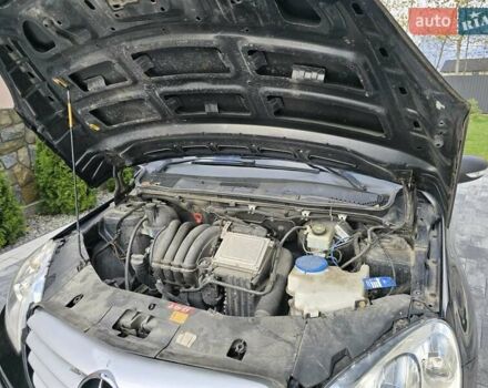 Черный Мерседес Б-класс, объемом двигателя 1.5 л и пробегом 223 тыс. км за 6700 $, фото 54 на Automoto.ua