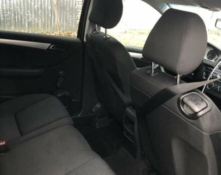 Черный Мерседес Б-класс, объемом двигателя 1.7 л и пробегом 290 тыс. км за 4500 $, фото 20 на Automoto.ua