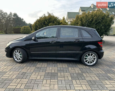 Черный Мерседес Б-класс, объемом двигателя 2 л и пробегом 315 тыс. км за 6900 $, фото 7 на Automoto.ua