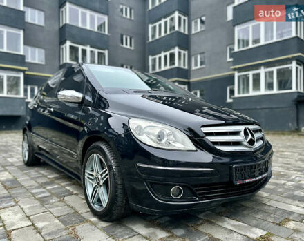 Чорний Мерседес Б-клас, об'ємом двигуна 2 л та пробігом 193 тис. км за 7700 $, фото 16 на Automoto.ua