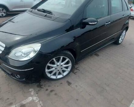 Мерседес Б-клас 2005 у Житомирі на Automoto.ua Чорний Мерседес Б-клас, об'ємом двигуна 2.03 л та пробігом 201 тис. км за 6300 $, фото 9 на Automoto.ua